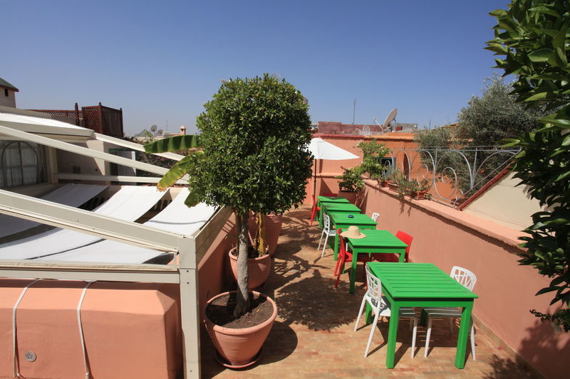 马拉喀什 英菲尼迪海摩洛哥传统庭院住宅酒店 外观 照片